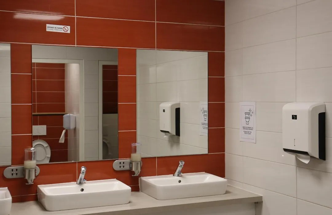 Auberge De Jeunesse Barbey - Youth Hostel Bordeaux-1